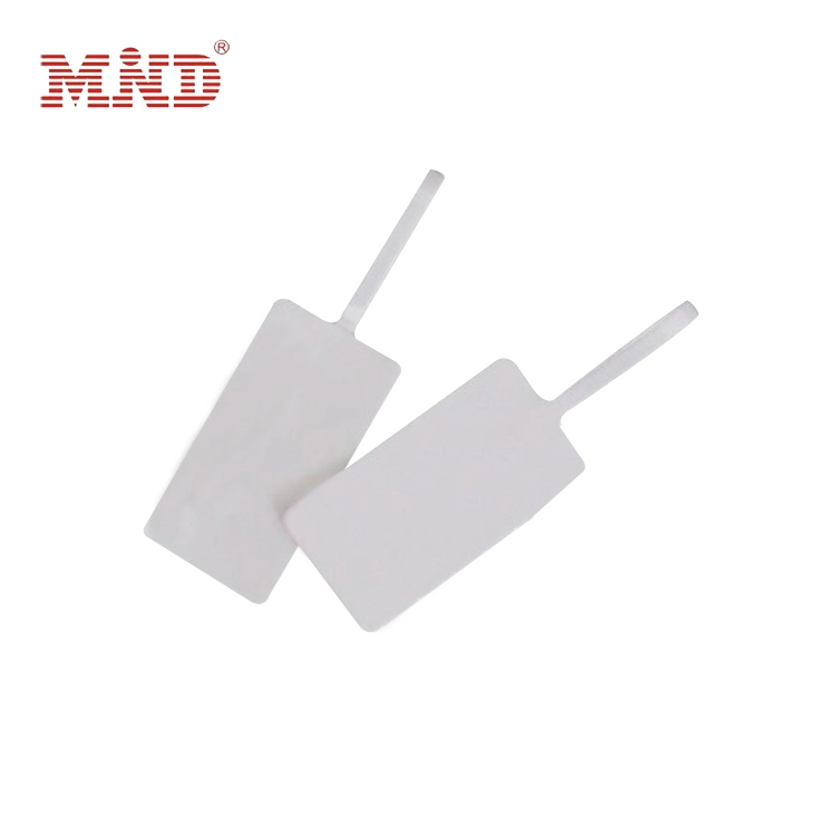 RFID Jewelry Tag Jewelry Store Management UHF Anti-Theft Tag 860-960MHz Wide Range Label